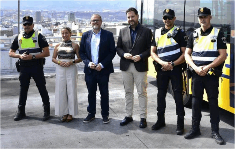 Las Palmas de Gran Canaria schiera più polizia a Halloween contro gli attacchi a Guaguas Municipales