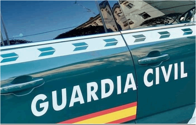 Guardia Civil salva un 81enne a Gran Canaria dopo giorni senza contatti entrando dalla finestra