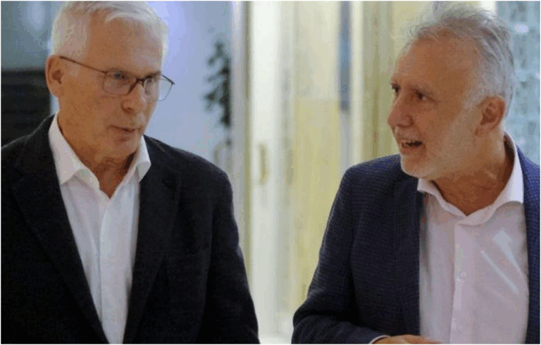 Las Palmas de Gran Canaria, Garzón e Ángel Víctor Torres difendono la memoria democratica