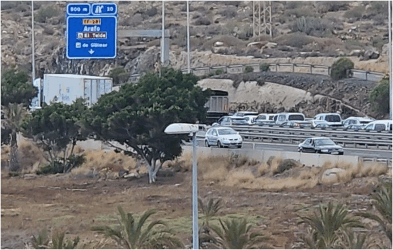 Tenerife, incidente multiplo sulla TF 1 con quattro veicoli: tre feriti, due di media gravità