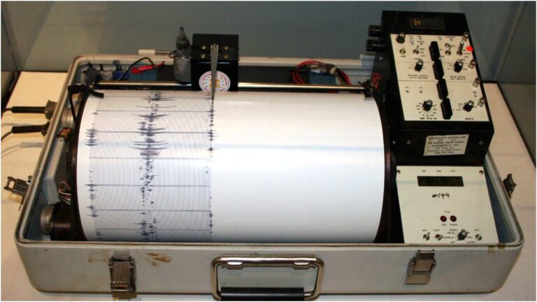 Scossa di terremoto 2,2 ad Agaete in Gran Canaria alle 04:08 a 4 km, avvertita anche a Los Llanos