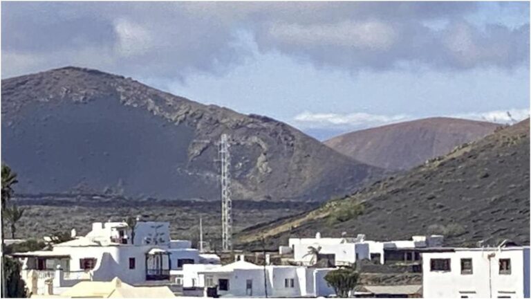 Protesta a Masdache contro l'antenna di telefonia mobile il 25 ottobre con Masdache Se Protege
