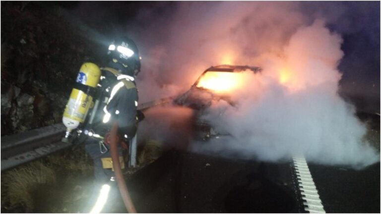 Seconda auto in fiamme sulla TF-1 a Güímar, Tenerife, intervento dei pompieri e nessun ferito