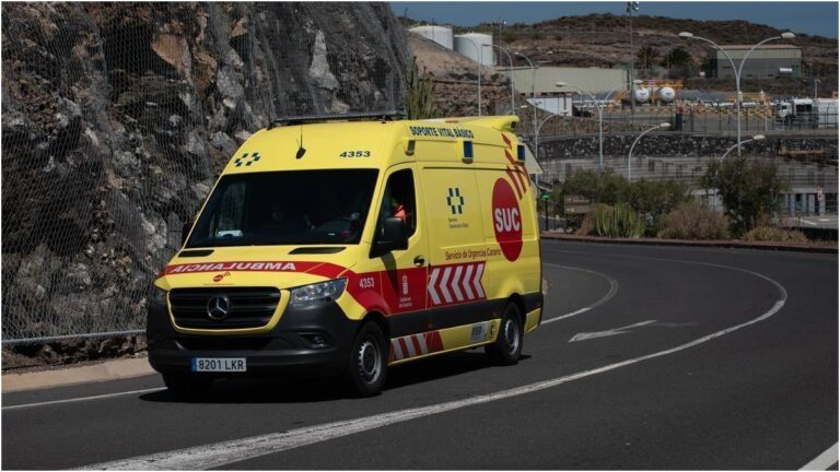 Donna investita e ferita accanto a un'auto in panne all'uscita di Los Cristianos ad Arona Tenerife