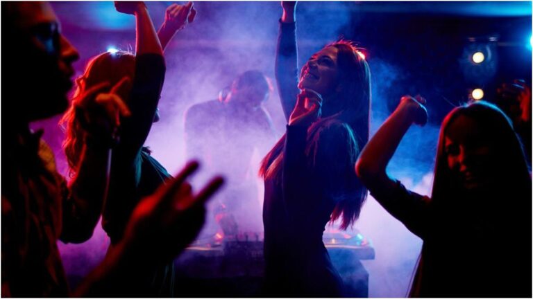 Magic Lounge Club tra le discoteche meglio valutate di Tenerife secondo Google Maps e Tripadvisor