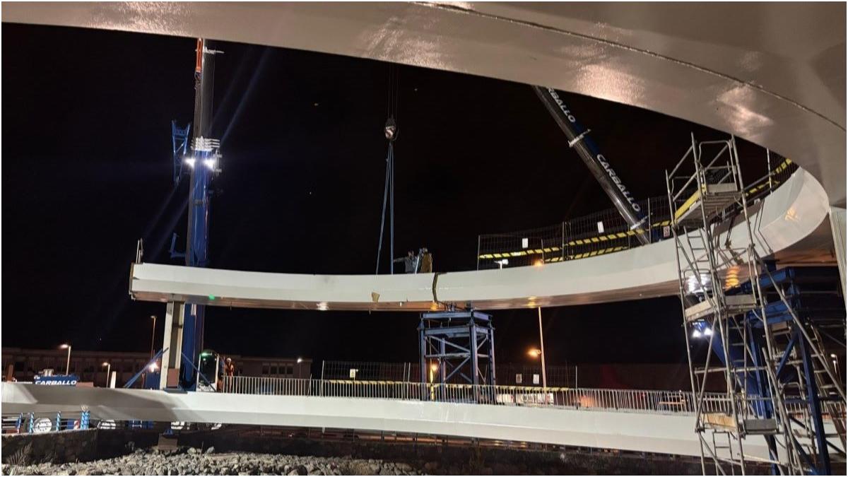 Tenerife, anello pedonale del Padre Anchieta a La Laguna: installati due moduli da 13 tonnellate