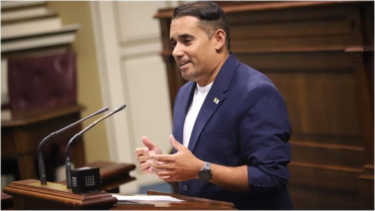 Yoné Caraballo chiede amparo al Parlamento de Canarias per dati sanitari rivelati da Adasat Goya