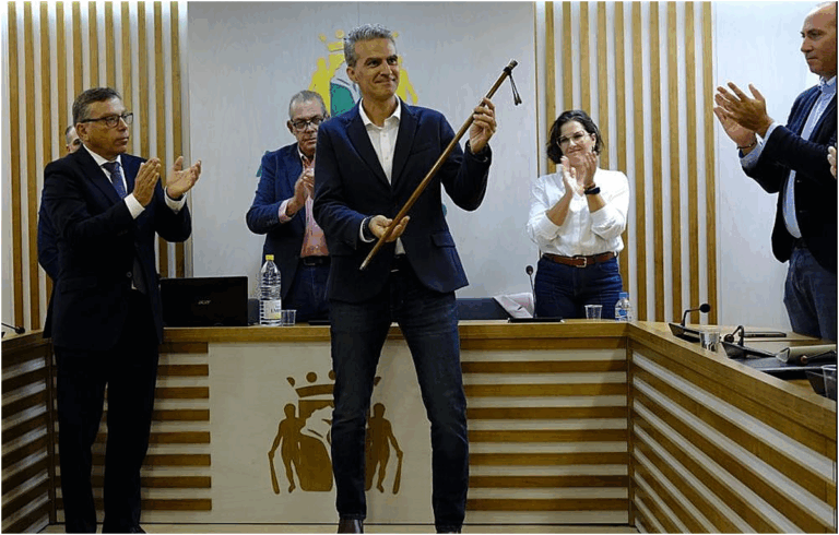 Valsequillo, mozione di sfiducia: Juan Carlos Hernández Atta nuovo sindaco con 7 voti