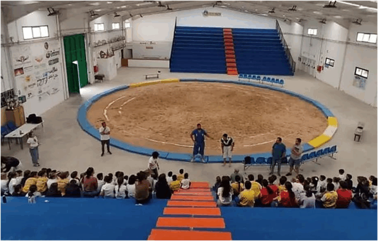 A Uga, Lanzarote, Yaiza riqualifica l'arena di lotta canaria con 1,46 milioni e 300 posti auto