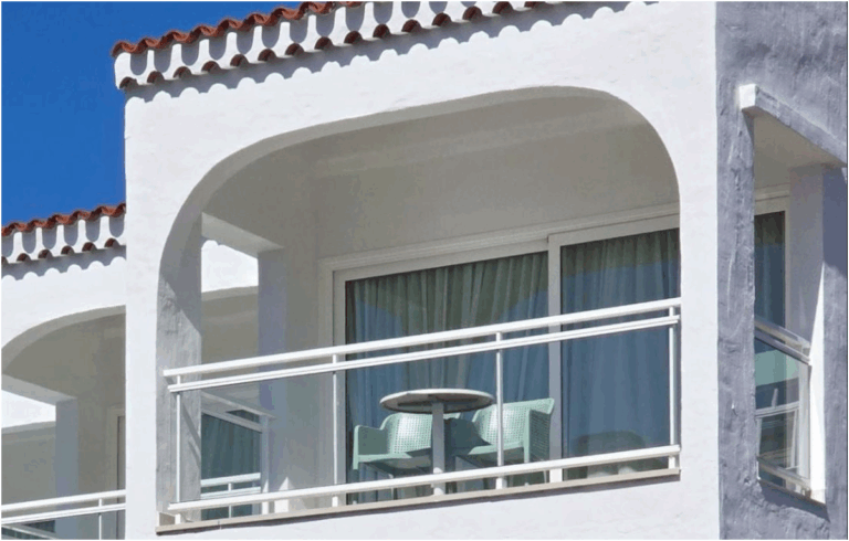 Casus Capital trasforma il Tívoli di Playa del Inglés a Gran Canaria in SALT Apartments con Cortizo