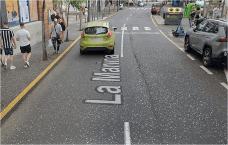 Santa Cruz de Tenerife riprese di El laberinto de las mariposas strade chiuse e sosta vietata
