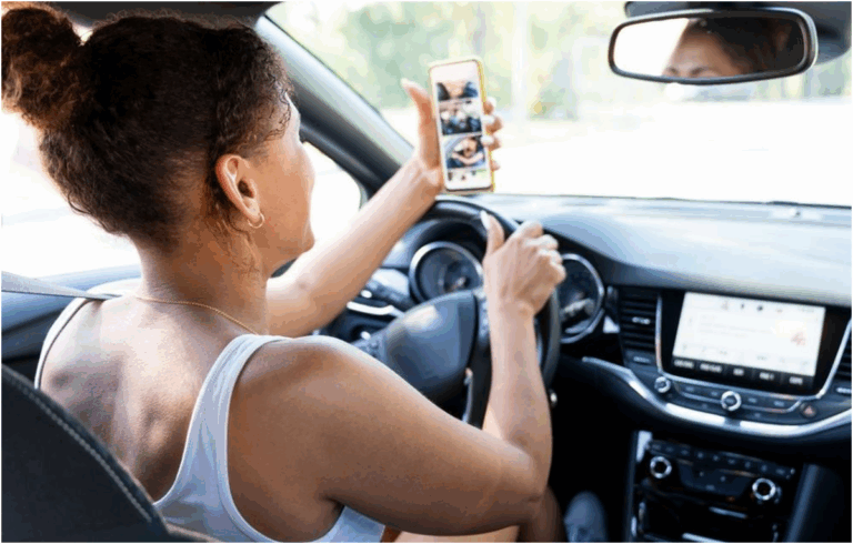 Canarie, morti per incidenti stradali +40% nel 2025: cellulare, velocità e droghe secondo i dati DGT